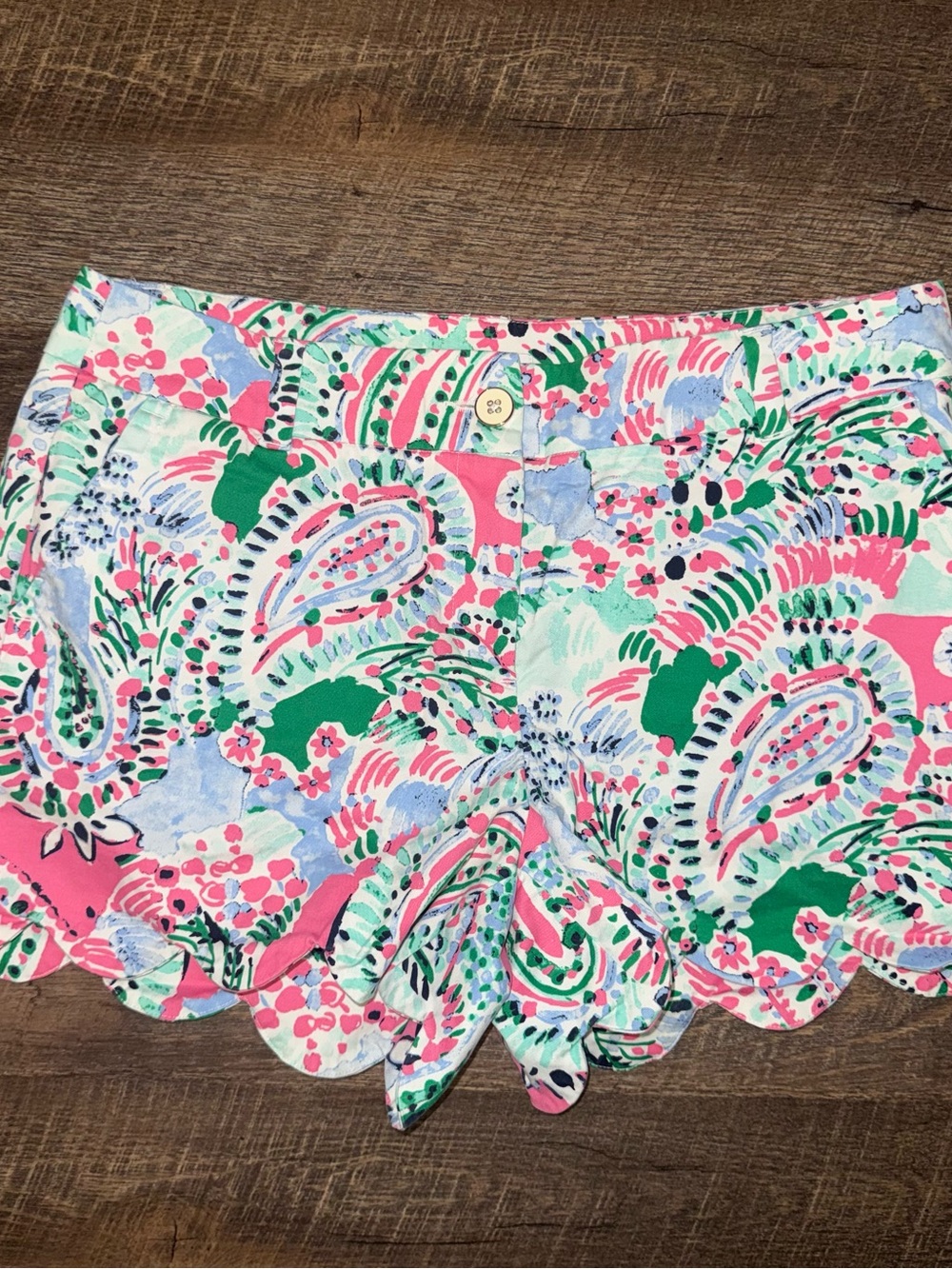 Crown & Ivy Shelby Paisley Print Shorts Pink/Green/White Women’s Size 10